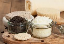 Scrub Per Il Corpo Fatto in Casa - La Migliore Ricetta Per Una Pelle Vellutata